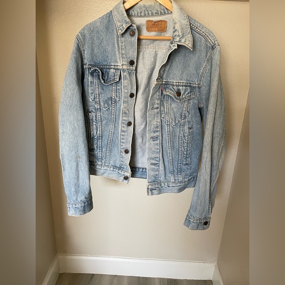 Vintage Levi’s Denim Coat - Picture 7 of 7